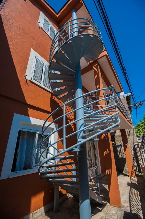 Apartmani Santa Barbara Trebinje Exteriör bild