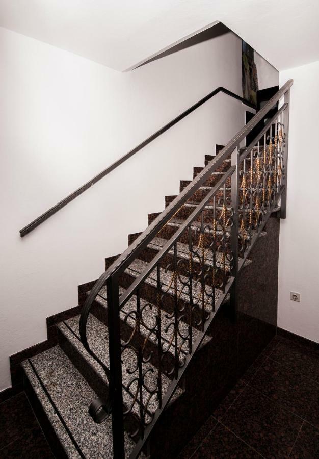 Apartmani Santa Barbara Trebinje Exteriör bild