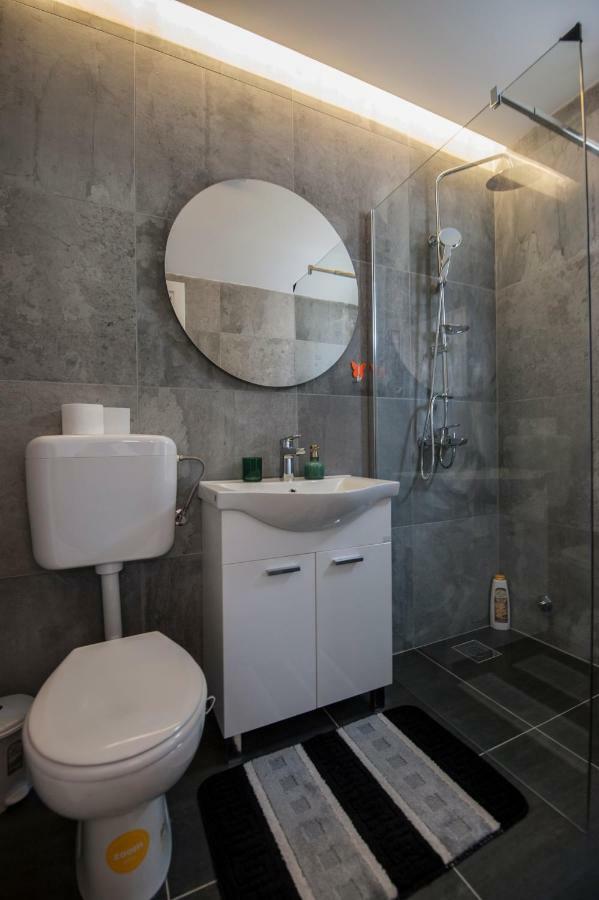 Apartmani Santa Barbara Trebinje Exteriör bild