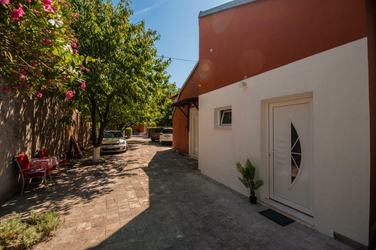 Apartmani Santa Barbara Trebinje Exteriör bild